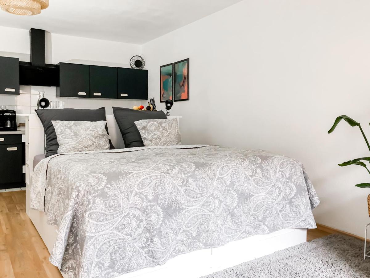 Studio Near Altstadt /W Workspace, Feng-Shui & Art Вюрцбург Экстерьер фото