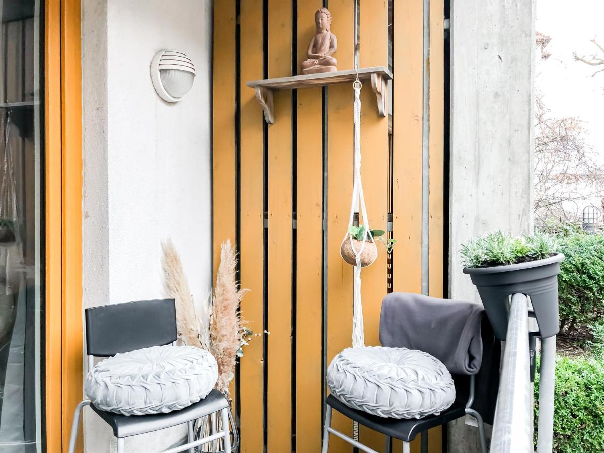 Studio Near Altstadt /W Workspace, Feng-Shui & Art Вюрцбург Экстерьер фото